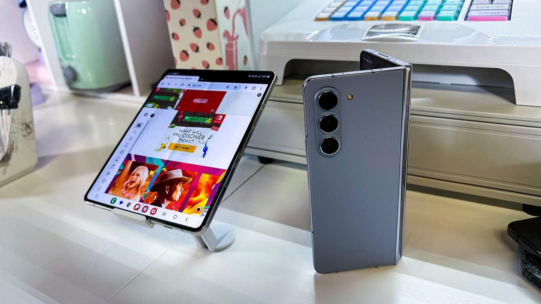 Samsung Galaxy Fold 