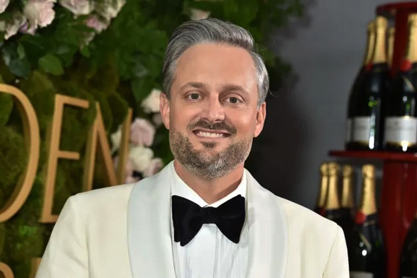 Nate Bargatze 