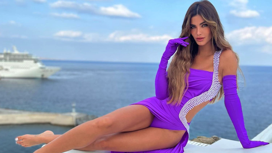 Aleska Genesis 